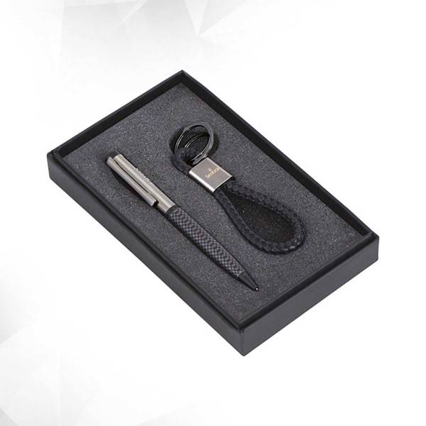 Exclusive Black Key Chain & Pen Gift Box For Corporate Gifts Manufacturers, Suppliers in Maharashtra