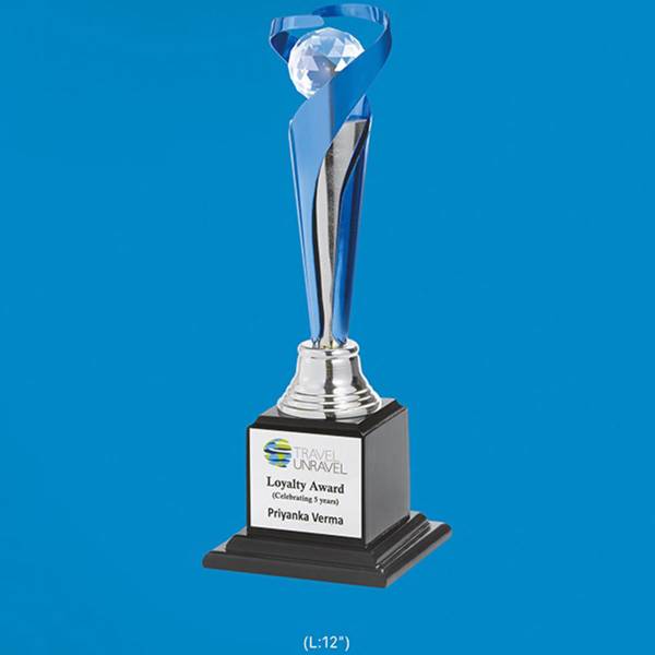 Memento Trophy 3859 Manufacturers, Suppliers in Goa