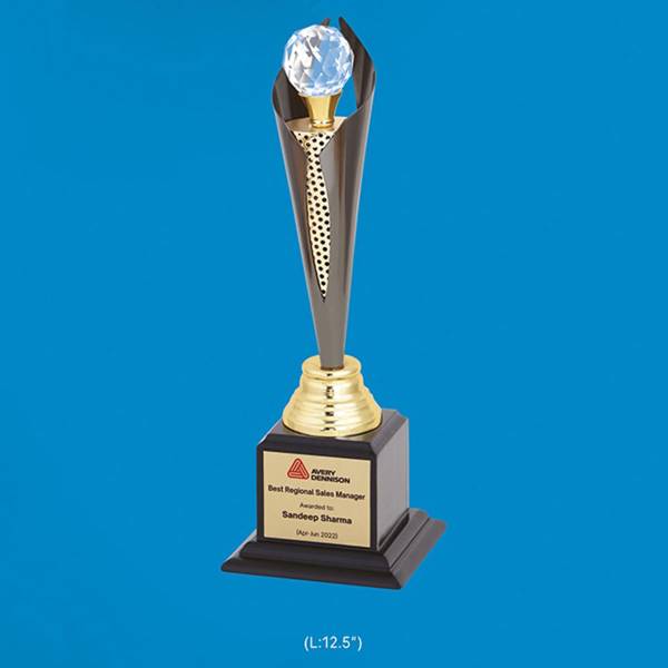 Memento Trophy 3860 Manufacturers, Suppliers in Dwarka