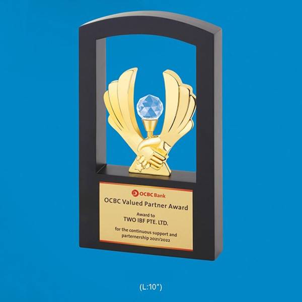 Memento Trophy 3871 Manufacturers, Suppliers in Pune